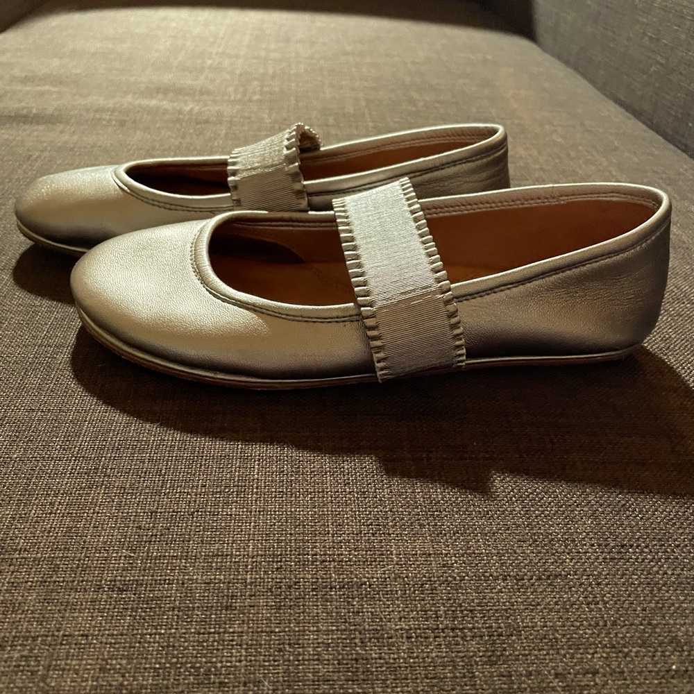 **NWT gentle souls shoes, flats, Mary Jane style